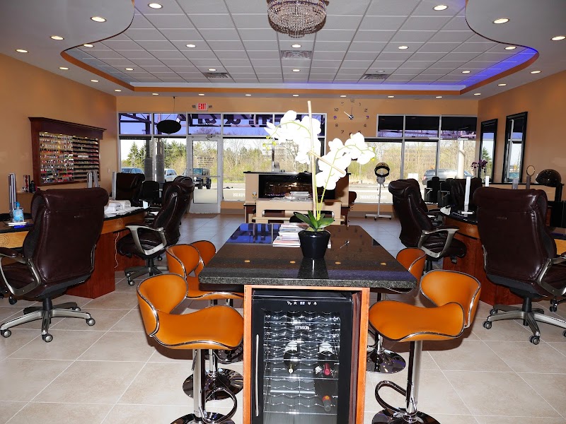 Majestic Salon Nail & Spa Auburn Hills - Day Spa in Auburn Hills