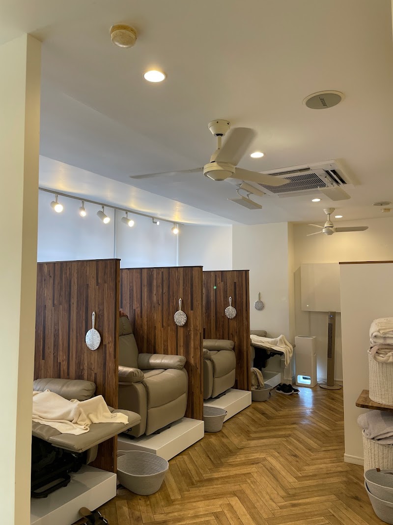 Make Up Lani Aoi Ward, Shizuoka - Day Spa in Aoi Ward, Shizuoka