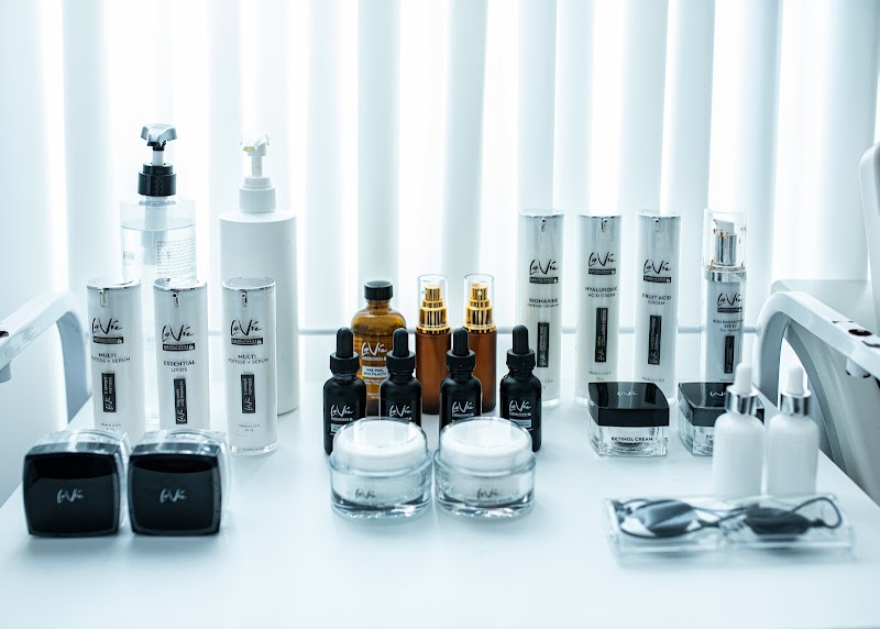 Makhon Yofi La Vik - Manicure, Pedicure, Facial Treatments Tel Aviv - Jaffa - Day Spa in Tel Aviv - Jaffa