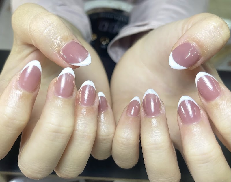 Makn Lmnadeinc Evergreen - Day Spa in Evergreen