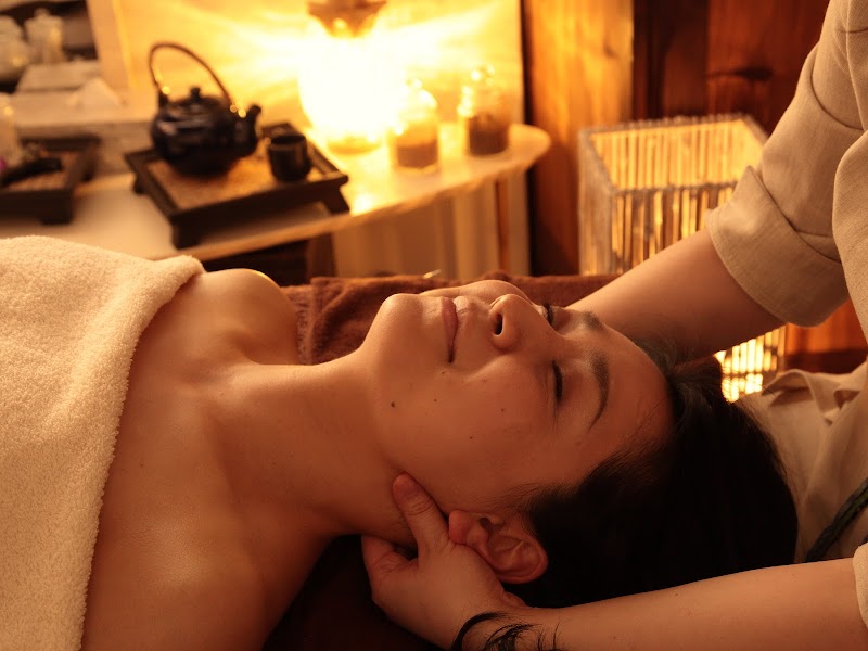 Malaysia Selection Wellness Spa Osaka Umeda Store | Traditional & Holistic Massage - Wellness Retreat in Osaka