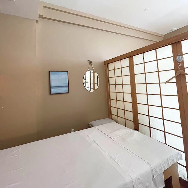 Malibu Bliss Massage and Spa - Day Spa in Malibu