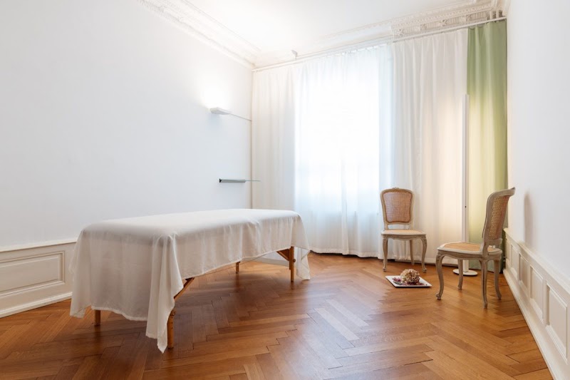 Mandi Massage Basel - Day Spa in Basel