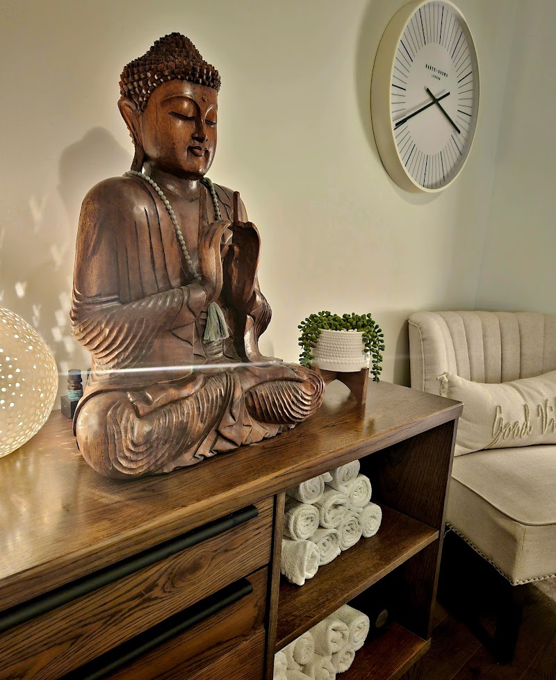 Mandy Wilson R.M.T Sarnia - Day Spa in Sarnia