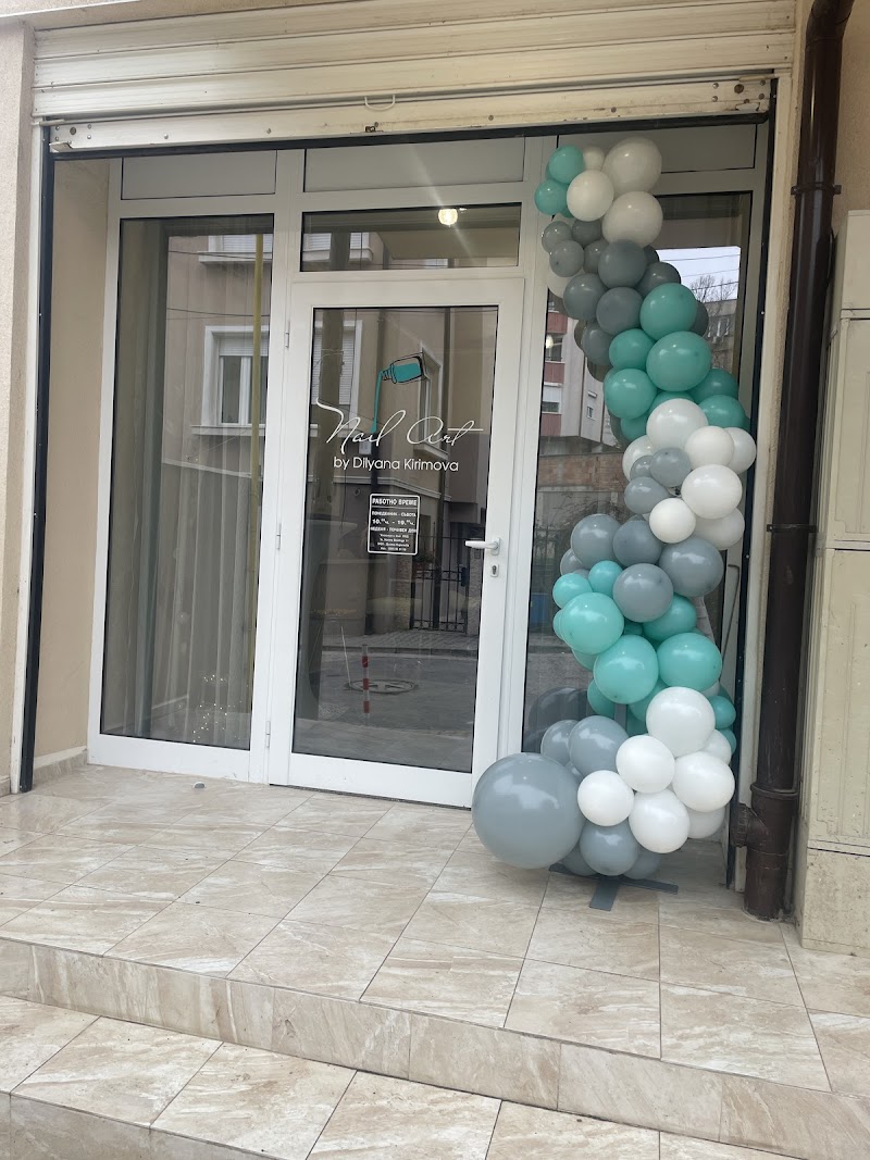 Manikur Te -Di -Hariti Yambol - Day Spa in Yambol