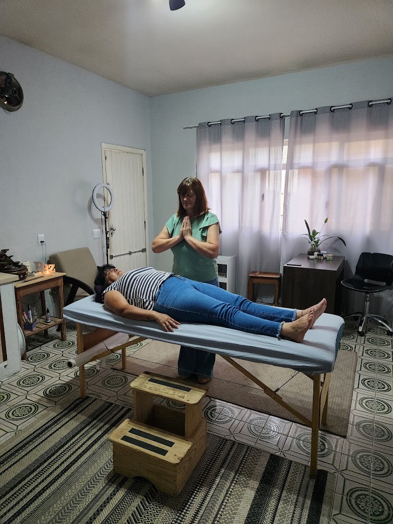 Maria Reule - Reiki, Reflexologia e Constelação Familiar. Franco da Rocha - Wellness Retreat in Franco da Rocha