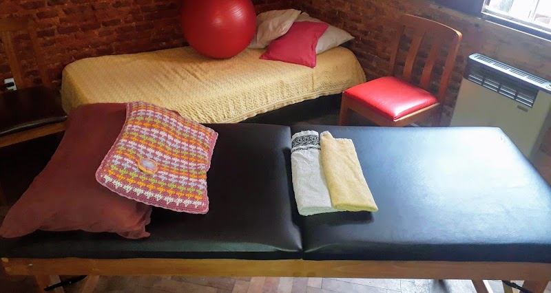 Maricel Masajes descontracturantes y reflexologia Concordia - Day Spa in Concordia