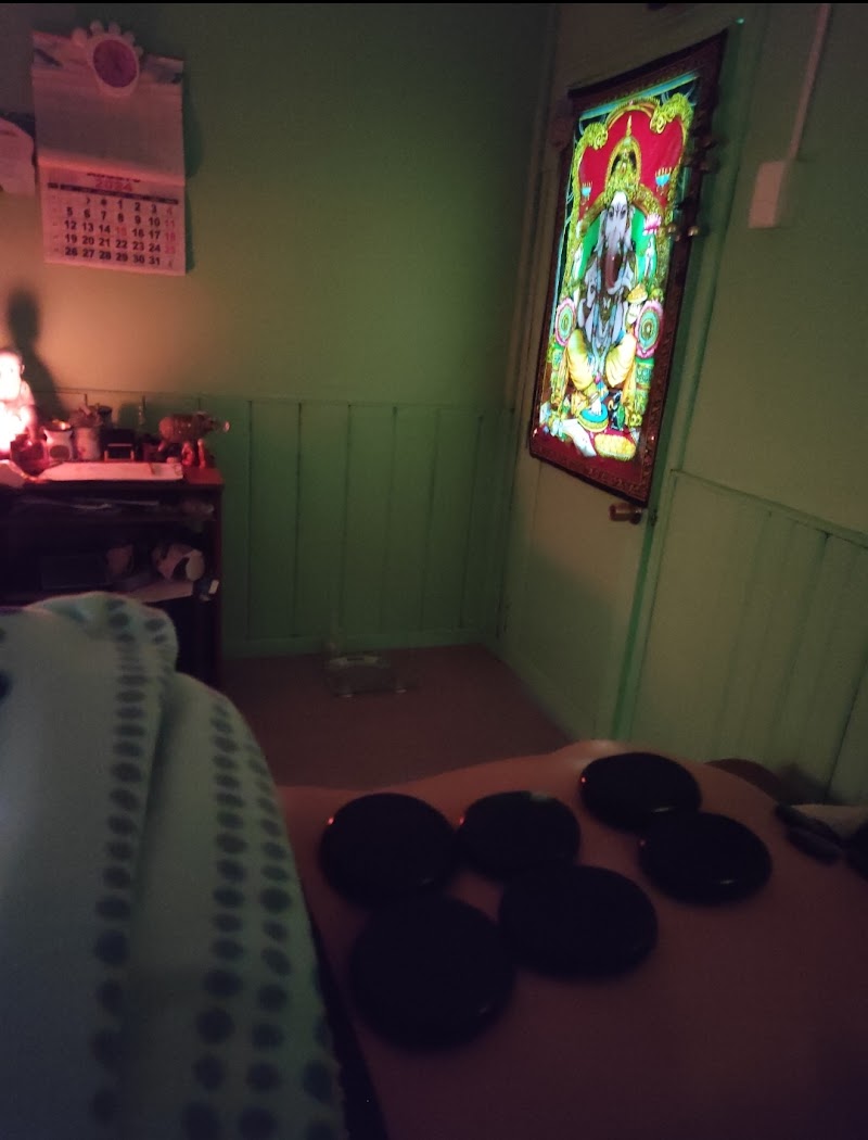 Masajes Coyhaique Monguetun (relajantes, descontracturantes, faciales) - Day Spa in Coyhaique