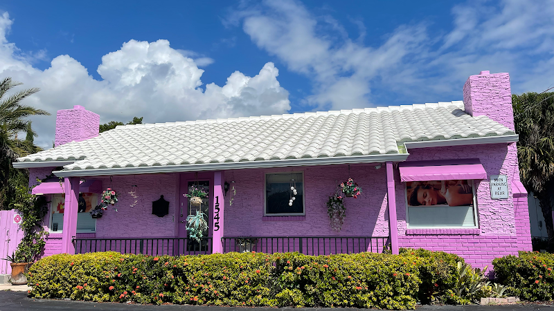 Massage a Mom Oakland Park - Day Spa in Oakland Park
