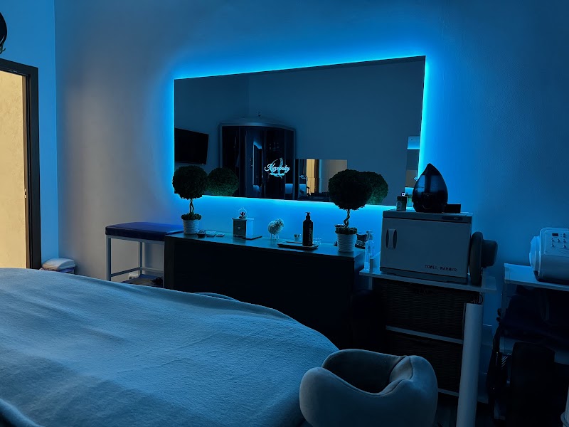 Massage. Aksimed Clinic Kyiv