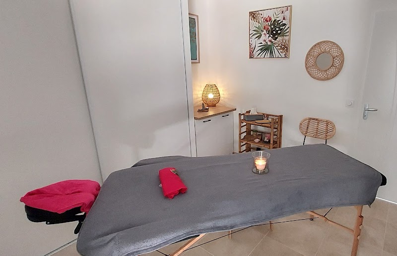 Massage douce'heure Auriac-du-Périgord - Day Spa in Auriac-du-Périgord