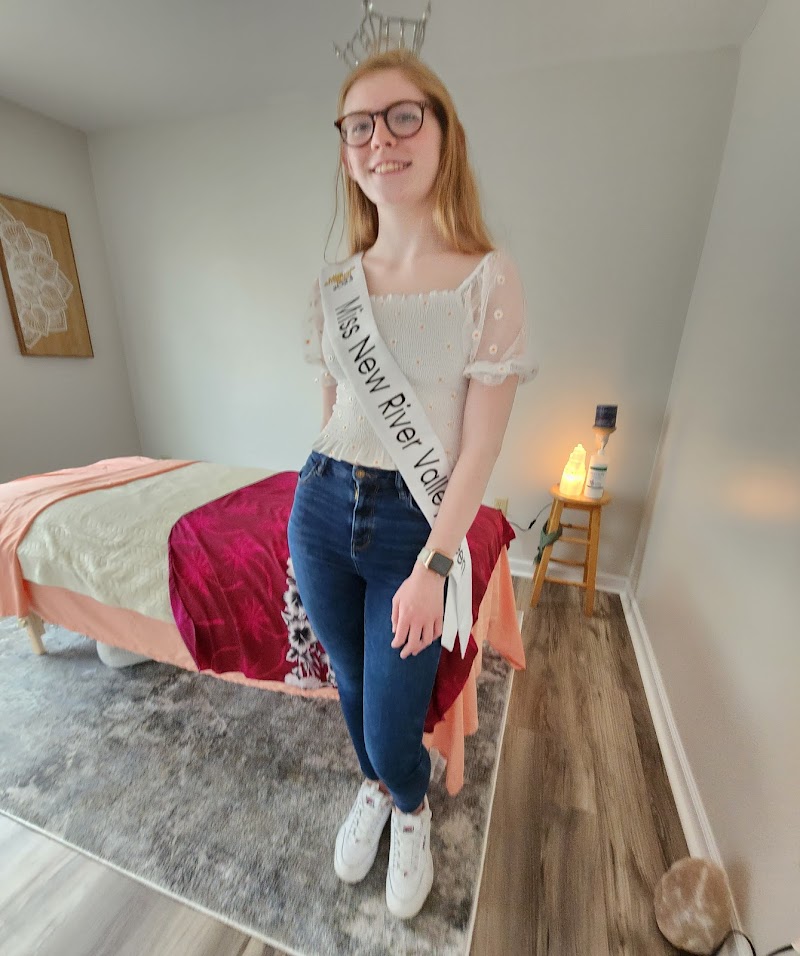 Massage Kneaded Tazewell - Day Spa in Tazewell