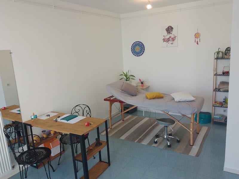 Massage métamorphique/Autisme/TDAH/DYS Saint-André-le-Gaz - Day Spa in Saint-André-le-Gaz