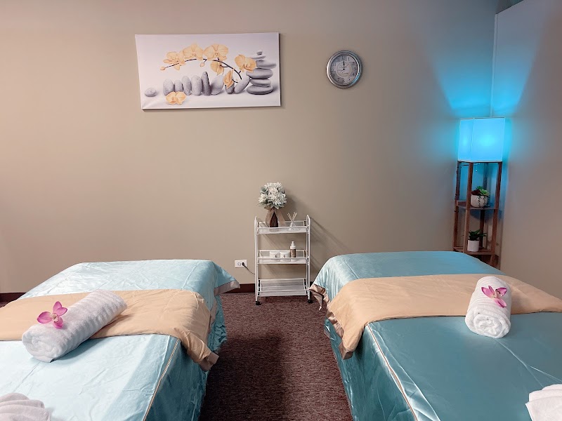 Massages by Beckie Lake in the Hills - Day Spa in Lake in the Hills