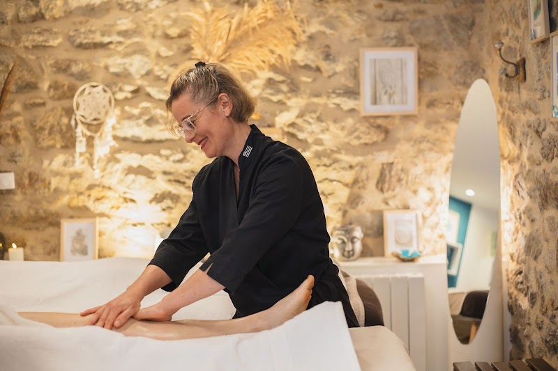 Massages d'ORélie Saint-Méloir-des-Ondes - Day Spa in Saint-Méloir-des-Ondes