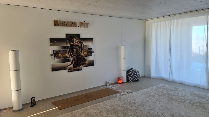 MASSAGES, REIKI, TAROT, YOGA, DIETARY SUPPLEMENTS. MASANA FIT Andermatt