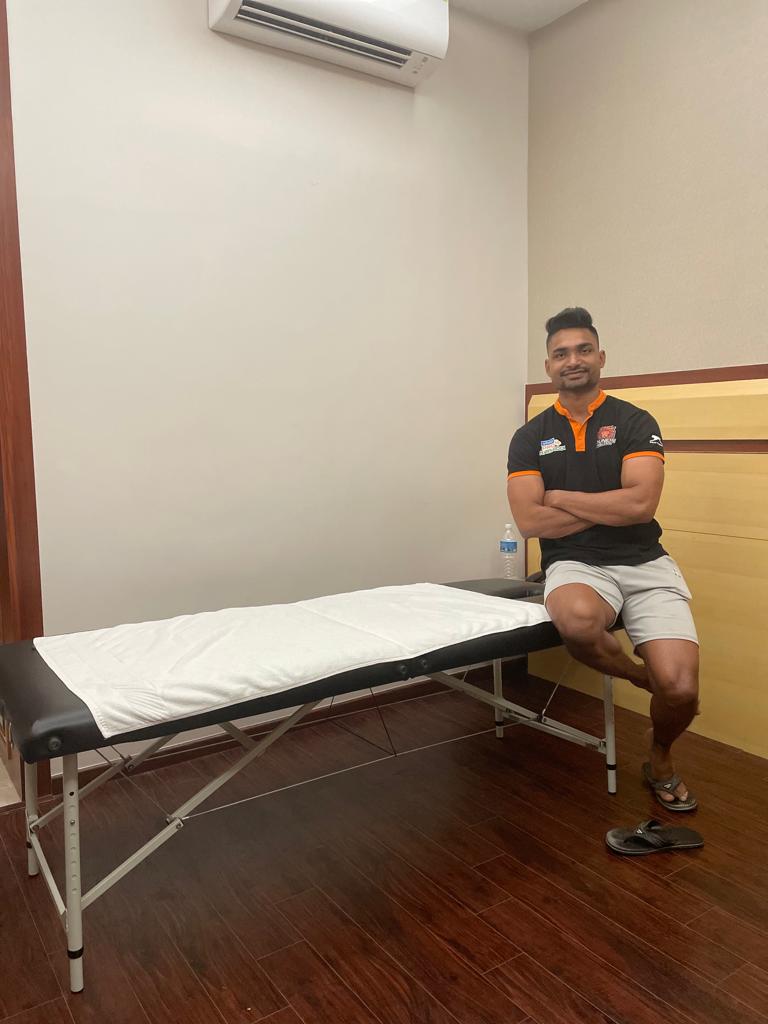 MasseurThe sports Massage clinic Mumbai - Medical Spa in Mumbai