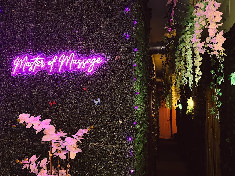 Master of massage Onilovoi Ln - Day Spa in Onilovoi Ln