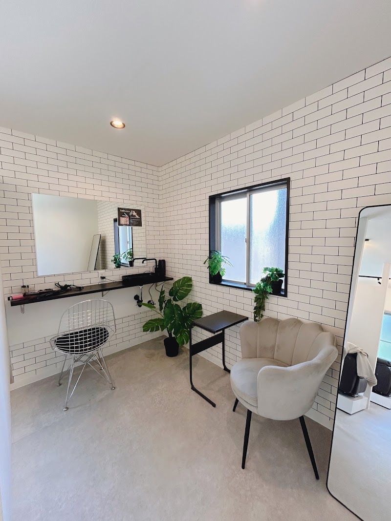 Matsuge Extension Specialist Cecil Toyonaka City - Day Spa in Toyonaka City