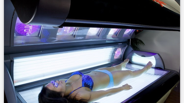 Maui Tanning Brookfield - Day Spa in Brookfield