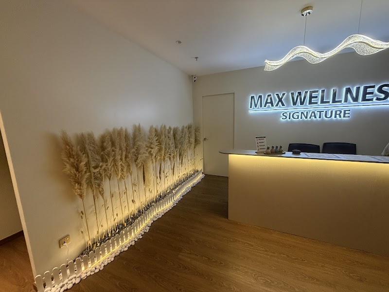 Max Wellness Signature Jalan Sultan Kuala Lumpur
