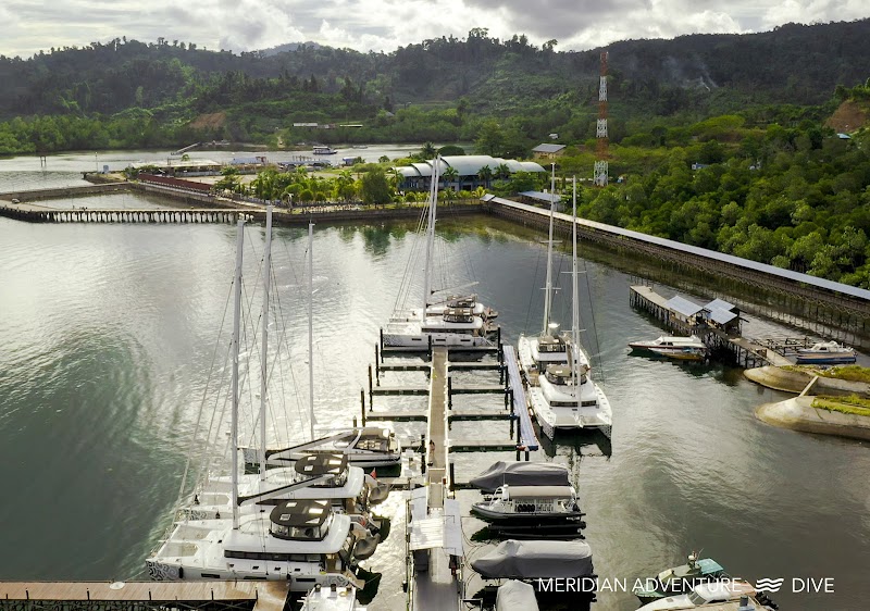 Meridian Adventure Scuba Dive Resort & Marina Raja Ampat - Resort Spa in Raja Ampat