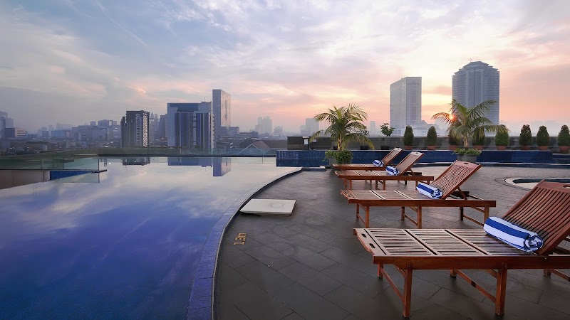 Merlynn Park Hotel Jakarta - Hotel Spa in Jakarta