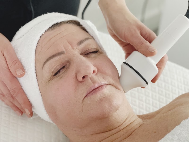 Microneedling | Entspannungsbehandlung Karlsruhe, Innenstadt-West - Day Spa in Karlsruhe, Innenstadt-West