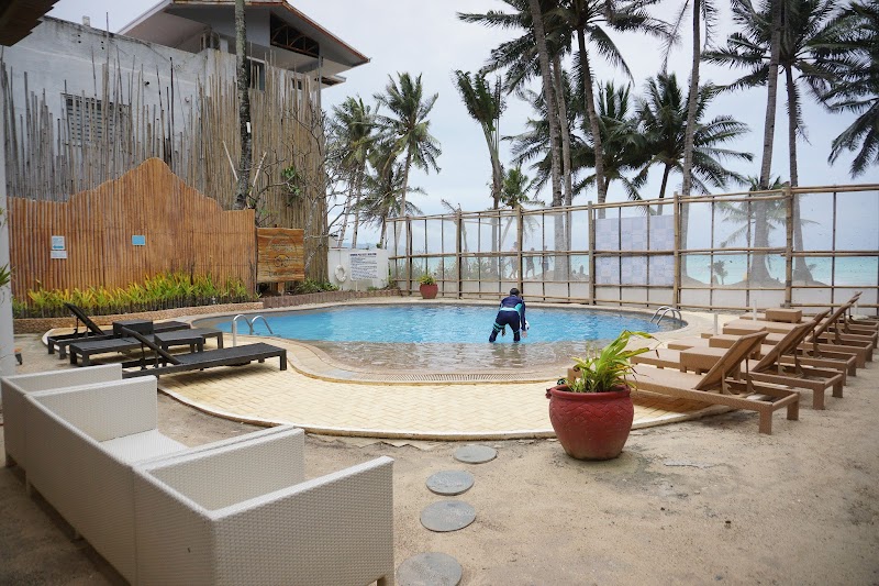 Microtel by Wyndham Boracay - Hotel Spa in Boracay