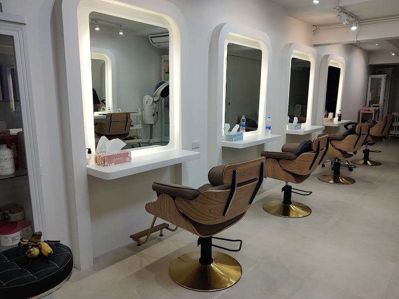 Millionhairs by Ven Rosedale - Day Spa in Rosedale