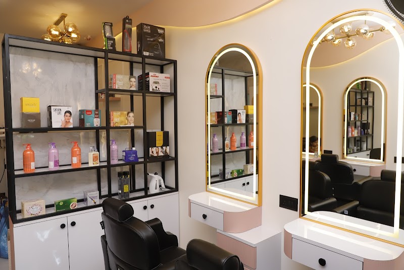 Miracle Beauty Spaloon n Academy Talegaon Dabhade - Day Spa in Talegaon Dabhade