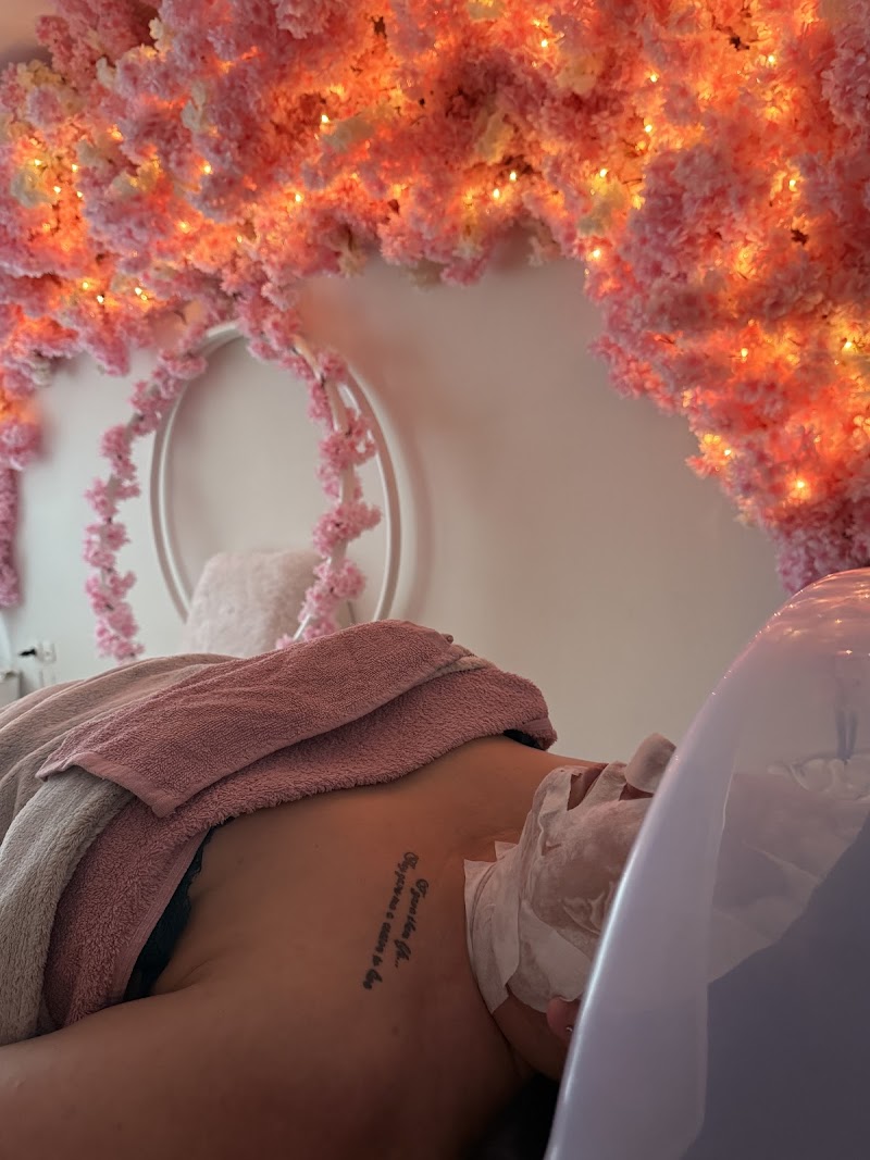 Miracle Holistic Beauty Larissa - Day Spa in Larissa