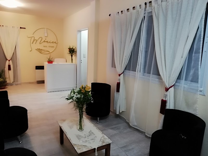 Monica Nails Longchamps - Day Spa in Longchamps