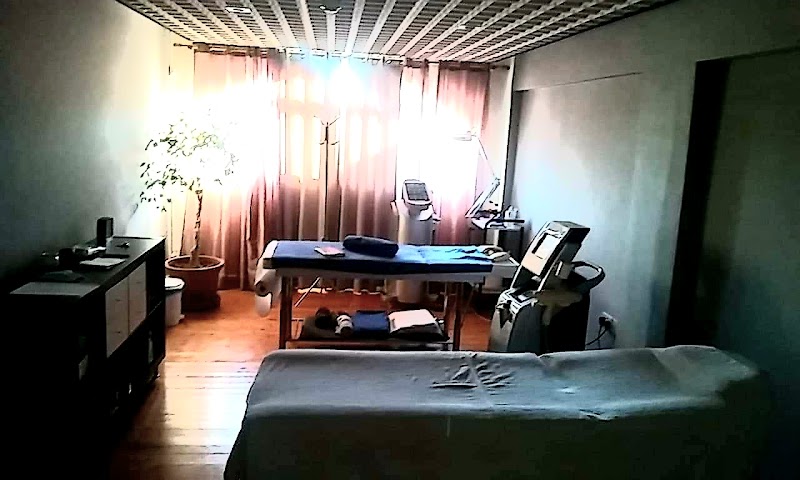 Monika Massage & Laser Beauty Centre Democracy Ave 25 - Day Spa in Democracy Ave 25