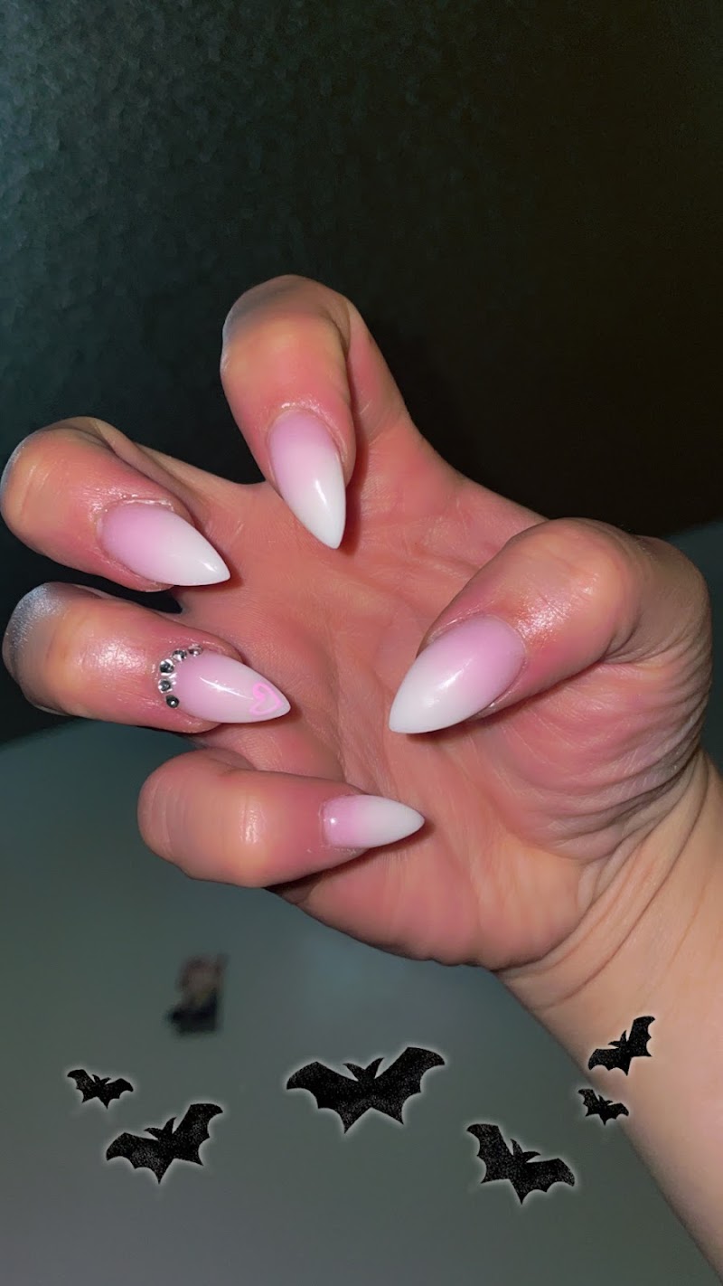 Mony's Nail Spa Dodge City - Day Spa in Dodge City