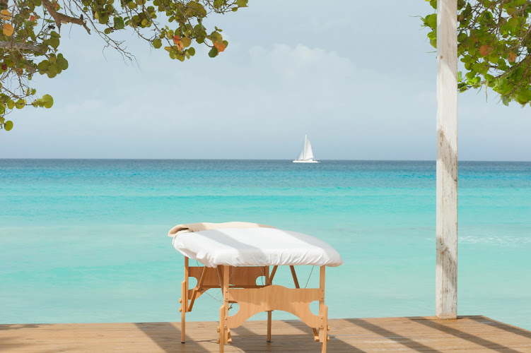 Moo Janzu Massages and Aquatherapie Moorea Maiao