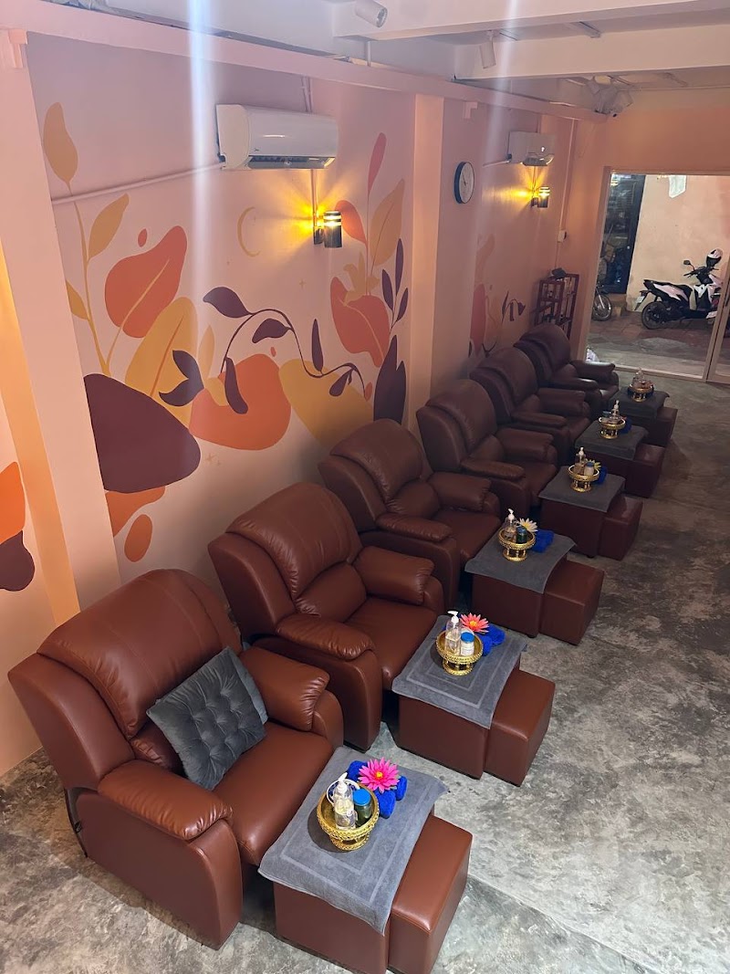 Moon Aura Massage Krong Siem Reap 17254 - Day Spa in Krong Siem Reap 17254