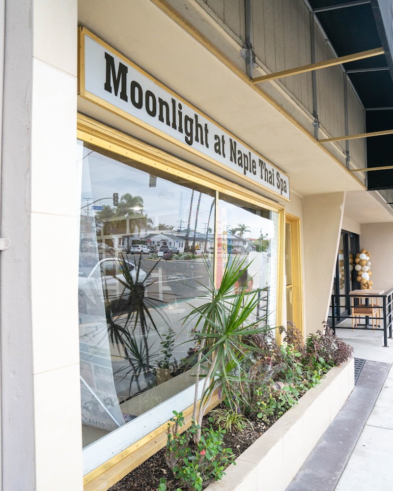 Moonlight At Naple Long Beach - Day Spa in Long Beach