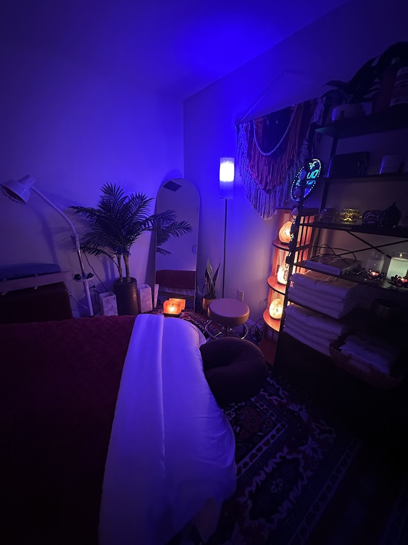 Moua Fitness and Massage Clovis - Day Spa in Clovis