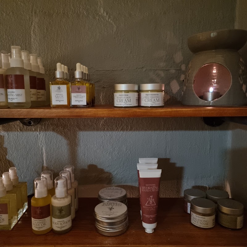 Mountain Wellness Co Hotham Heights - Wellness Retreat in Hotham Heights