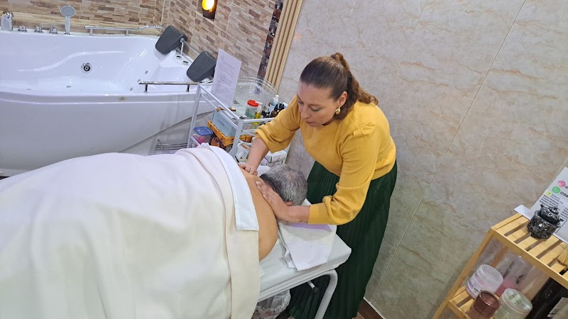 MUNANAKUY SPA Quito - Masajes relajantes Calderón - Day Spa in Calderón