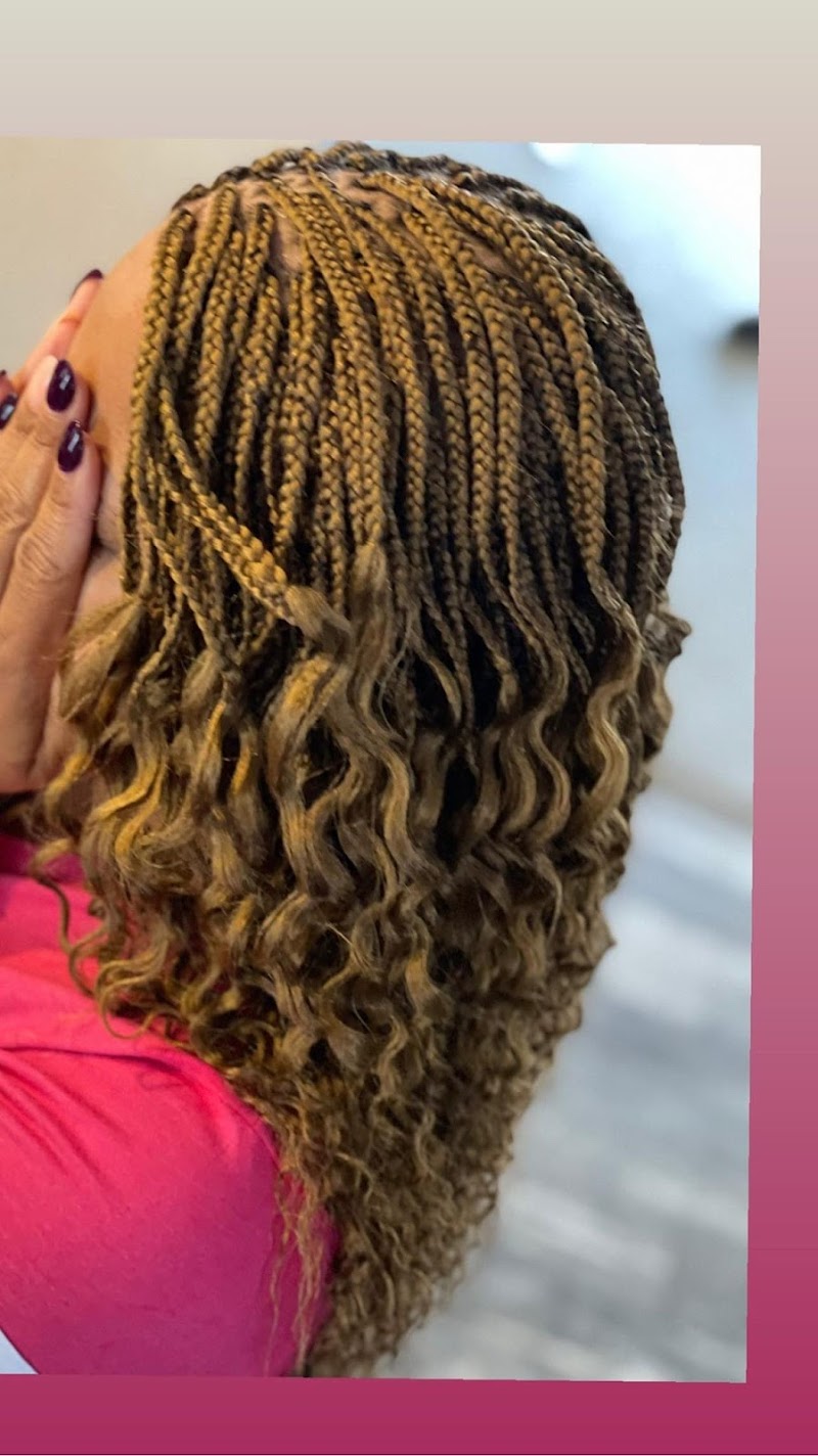 Mwahhhh Aesthetics Muskegon - Day Spa in Muskegon