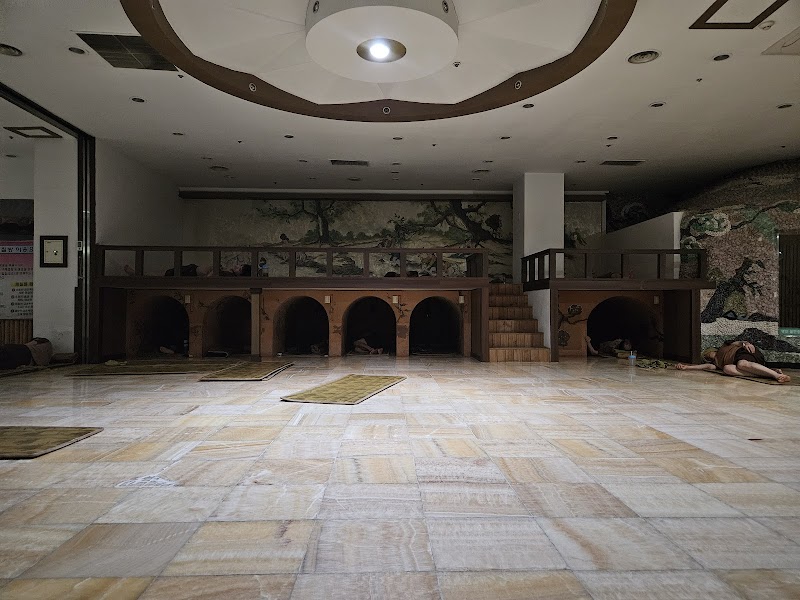 Myeongin Sauna Heungdeok-gu - Day Spa in Heungdeok-gu