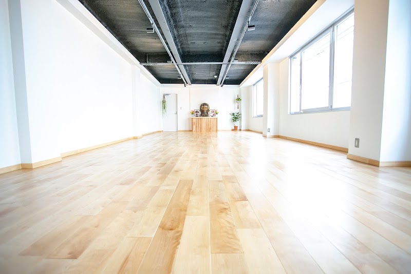 Mysore Studio Kobe Kobe City Higashinada Ward - Day Spa in Kobe City Higashinada Ward