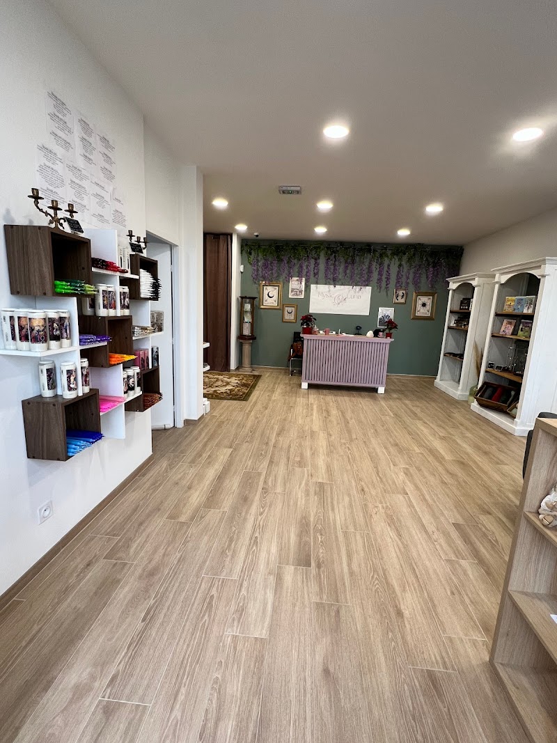 Mystic Luna Fréjus - Wellness Retreat in Fréjus