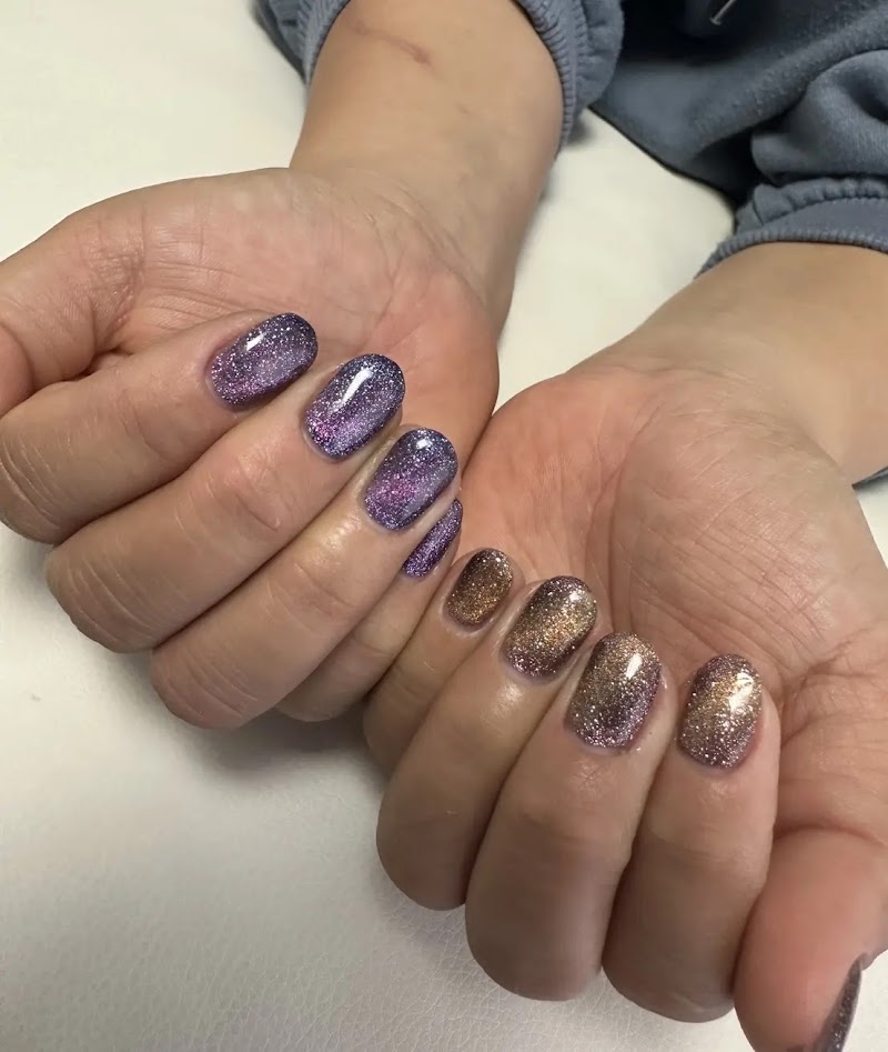 Nail Salon JIN Kodaira City - Day Spa in Kodaira City