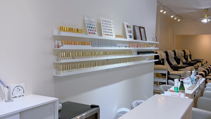 Nassau Nails Garden City South - Day Spa in Garden City South