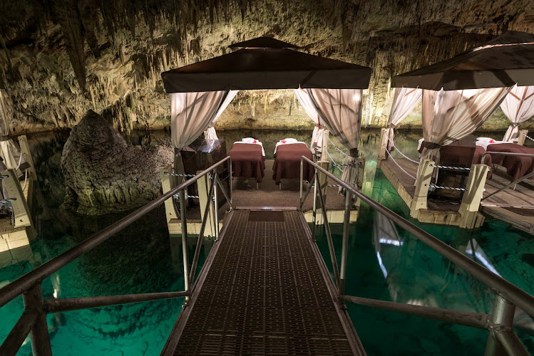 Natura Cave Spa Hamilton