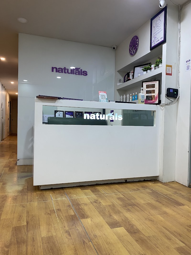 Naturals Family Saloon And Spa Tirupati - Day Spa in Tirupati