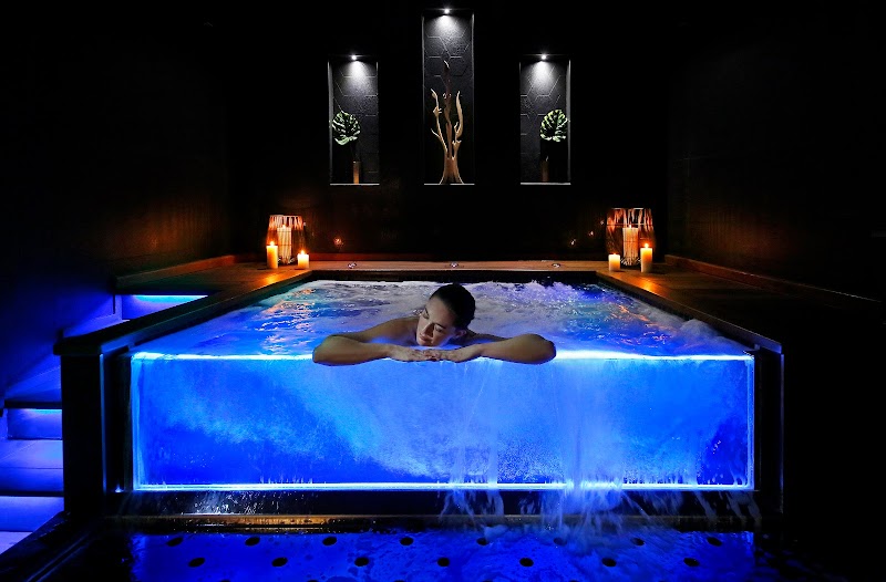 NEGRECOSTE SPA NUXE Provence - Medical Spa in Provence